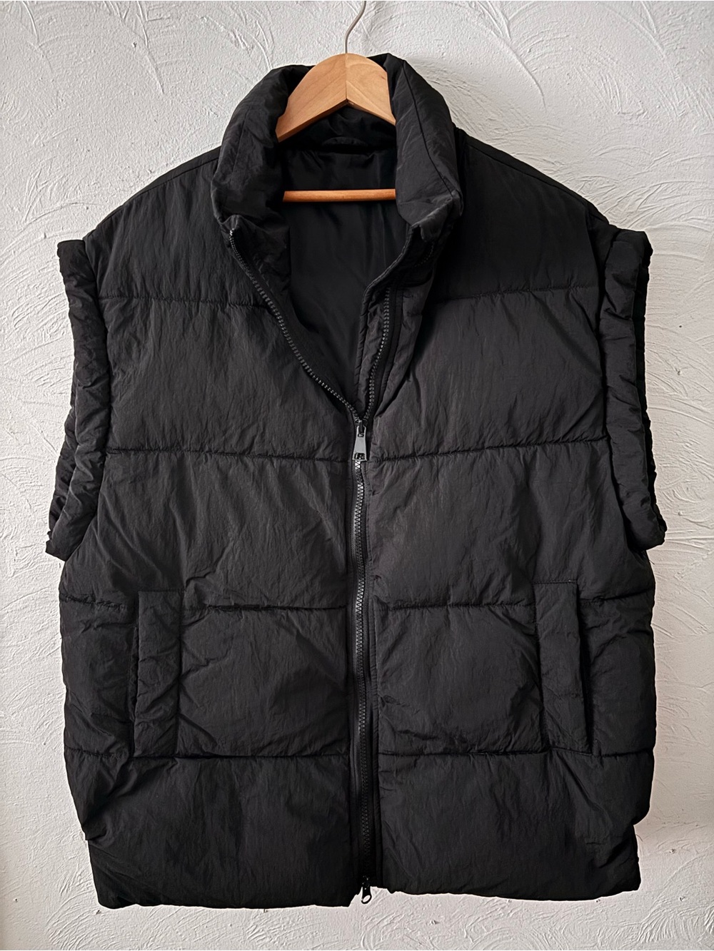Women’s Black Quilted Puffer Vest - Lightweight Insulated Vest